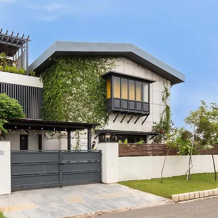 The Barn House By Stayvista - 3Bhk With Bar & Private Pool-2